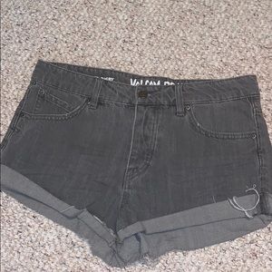 Volcom stoned rolled short